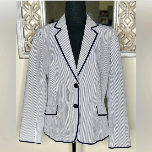 Talbots Seersucker White And Navy Blazer Size 12 Classic Career Interview Preppy - Picture 11 of 12